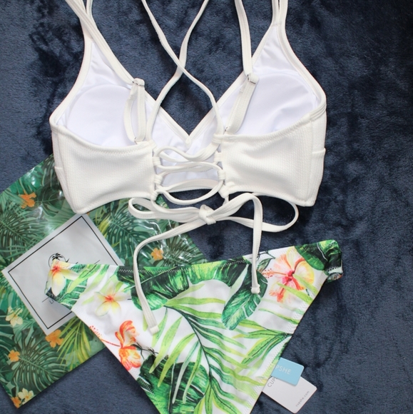 NWT White and Floral Cupshe Bikini - Picture 2 of 5